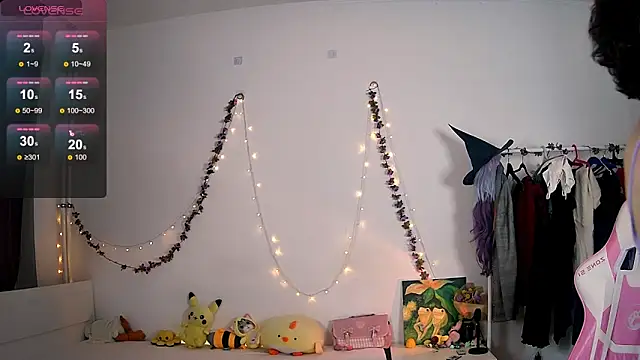 Snapshot of Violet_Veliya chatting on December 3, 2025, 2:26 pm Violet Veliya online show from December 3, 2025, 2:26 pm