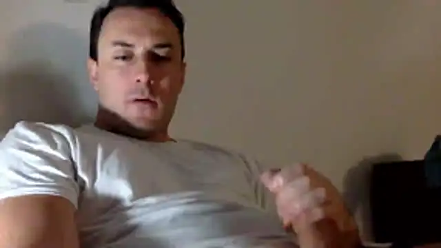 Snapshot of mainnrd chatting on May 4, 2026, 8:27 pm mainnrd online show from May 4, 2026, 8:27 pm