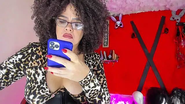 jena derboo online show from June 17, 2026, 10:50 am