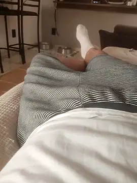 Snapshot of dredre1069 chatting on November 5, 2025, 2:39 pm dredre1069 online show from November 5, 2025, 2:39 pm