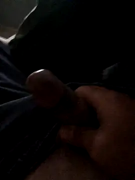 dredre1069 online show from June 17, 2026, 4:37 am