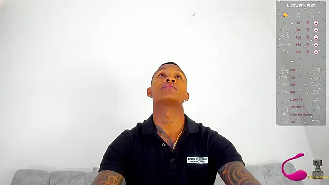 Snapshot of esteveen_ortegas_ chatting on February 21, 2025, 7:01 am esteveen ortegas online show from February 21, 2025, 7:01 am