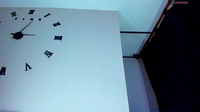 Snapshot of esteveen_ortegas_ chatting on February 26, 2025, 8:59 am esteveen ortegas online show from February 26, 2025, 8:59 am