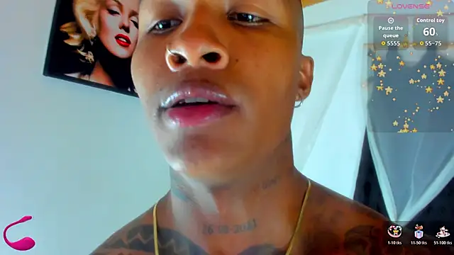 Snapshot of esteveen_ortegas_ chatting on October 25, 2025, 8:36 pm esteveen ortegas online show from October 25, 2025, 8:36 pm