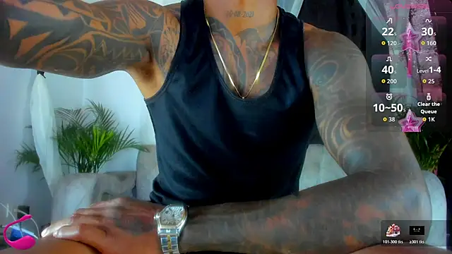 Snapshot of esteveen_ortegas_ chatting on November 15, 2025, 1:40 pm esteveen ortegas online show from November 15, 2025, 1:40 pm