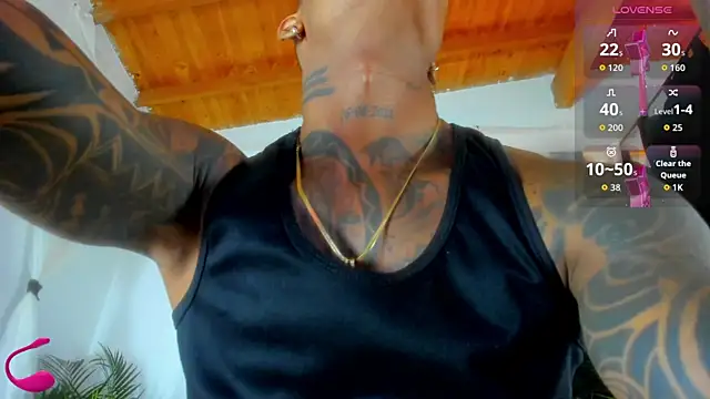 Snapshot of esteveen_ortegas_ chatting on November 16, 2025, 3:39 pm esteveen ortegas online show from November 16, 2025, 3:39 pm