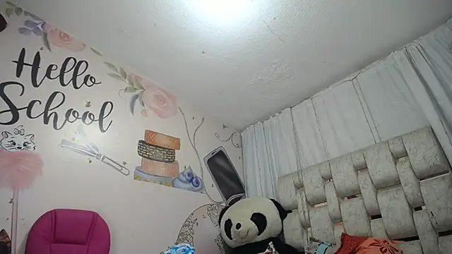 KEYRA-MILLER- online show from March 14, 2026, 2:17 am