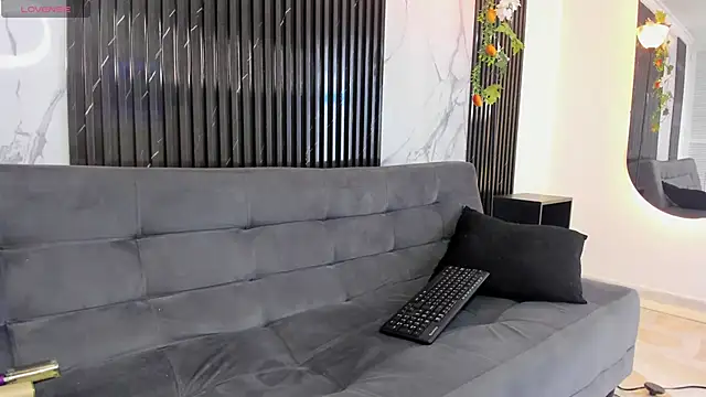 Snapshot of BRYXXXON1 chatting on January 24, 2025, 2:08 pm BRYXXXON1 online show from January 24, 2025, 2:08 pm