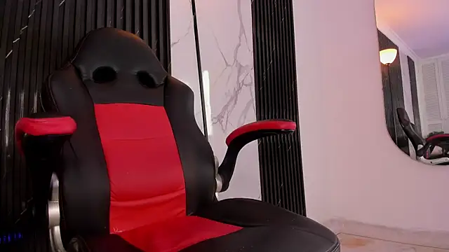 Snapshot of BRYXXXON1 chatting on February 20, 2025, 7:30 pm BRYXXXON1 online show from February 20, 2025, 7:30 pm