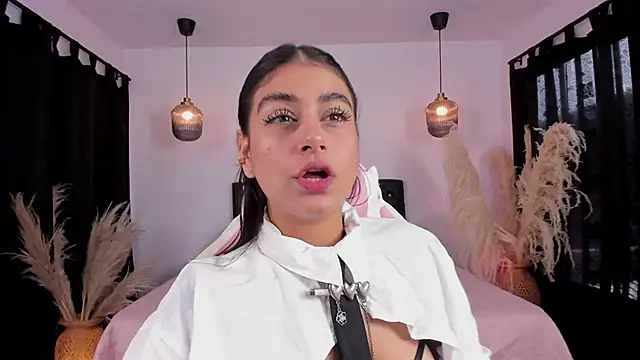 GabyRhodes online show from March 8, 2025, 7:42 pm