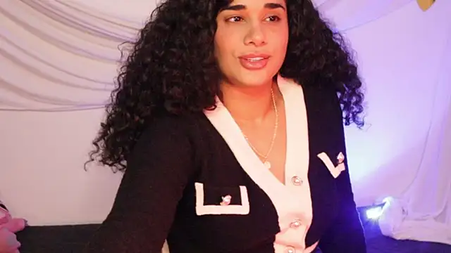 Mysensualbrunette1 online show from March 1, 2025, 5:42 am