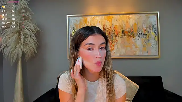 Snapshot of PaulinaSantos_ chatting on March 16, 2025, 5:39 pm PaulinaSantos  online show from March 16, 2025, 5:39 pm