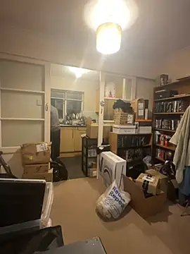 LondonTeffy online show from October 28, 2025, 10:23 pm