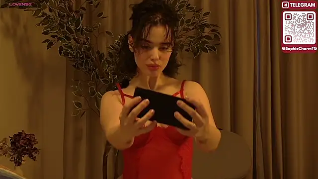 SophieCharm online show from March 4, 2026, 5:02 am