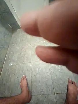 Snapshot of Exhibitionist1508 chatting on December 16, 2025, 11:48 am Exhibitionist1508 online show from December 16, 2025, 11:48 am