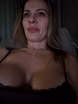 SweetMonicaUK online show from October 26, 2025, 9:21 pm