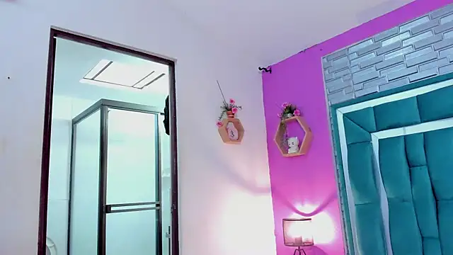 LORENSCOLLINS online show from February 13, 2026, 12:56 pm