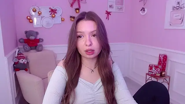 Snapshot of LucySkilar chatting on December 30, 2024, 5:58 am LucySkilar online show from December 30, 2024, 5:58 am