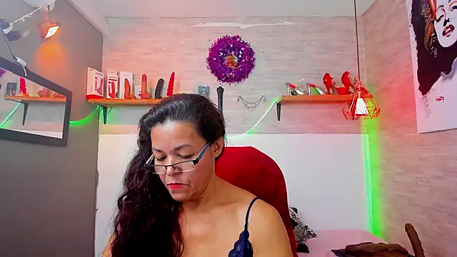 MaturePure online show from December 20, 2025, 10:28 pm