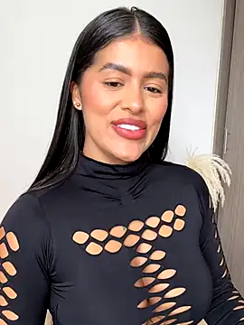 MelissaWaltton online show from September 30, 2025, 8:03 pm