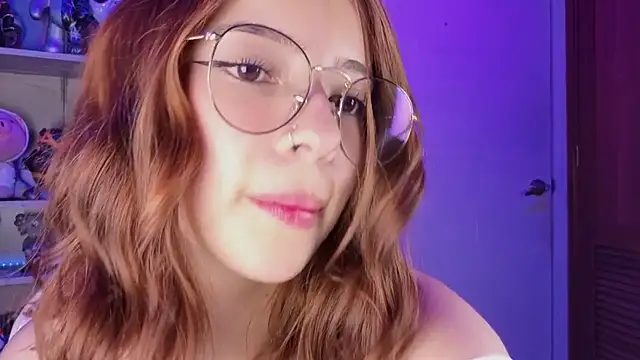 EmilyMiller  online show from November 27, 2025, 4:53 pm