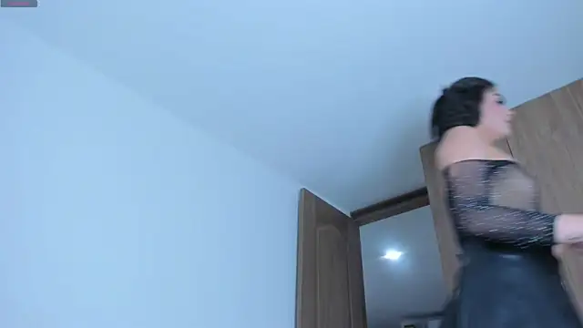 cheryl blossom69 online show from February 25, 2026, 1:15 am