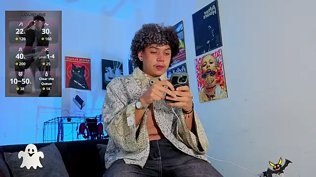 Snapshot of GaelOconner chatting on October 31, 2025, 12:55 am GaelOconner online show from October 31, 2025, 12:55 am