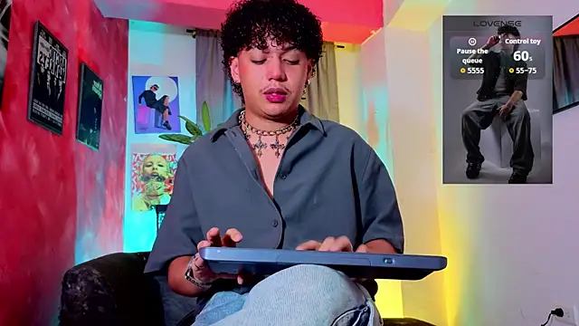 GaelOconner online show from March 17, 2026, 2:27 am