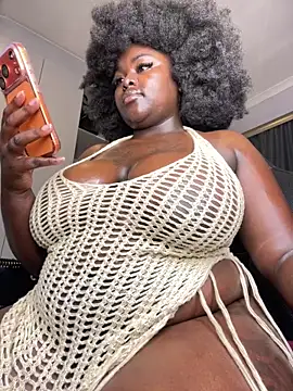 Snapshot of Honeycoco0211 chatting on May 11, 2026, 1:00 am Honeycoco0211 online show from May 11, 2026, 1:00 am