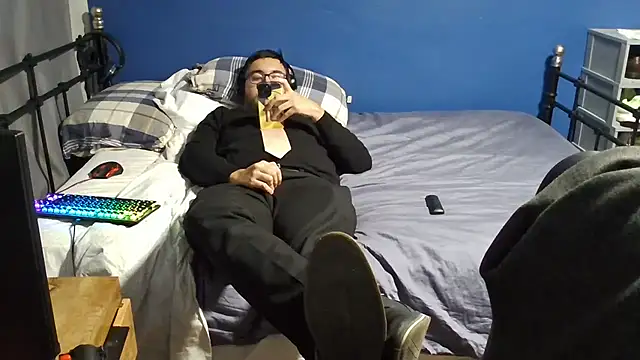 bwcalexander online show from November 12, 2025, 11:03 pm