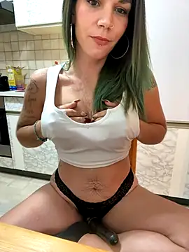 Snapshot of Lady_Knaller chatting on October 11, 2025, 7:56 pm Lady Knaller online show from October 11, 2025, 7:56 pm