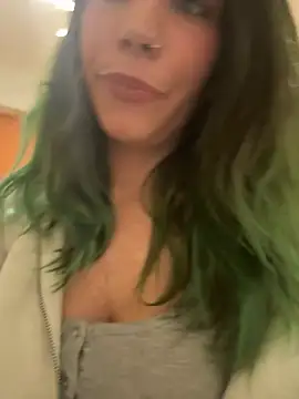 Snapshot of Lady_Knaller chatting on October 14, 2025, 7:03 pm Lady Knaller online show from October 14, 2025, 7:03 pm