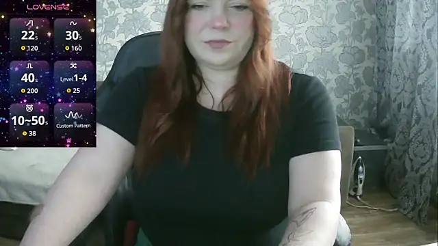 Snapshot of Sabrina_Poison chatting on November 6, 2025, 7:42 am Sabrina Poison online show from November 6, 2025, 7:42 am