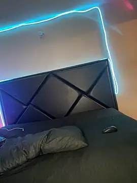 ScarlettAndClark online show from January 3, 2025, 11:44 pm