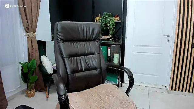 fireflowers  online show from September 9, 2025, 9:14 pm