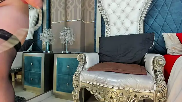 Janna Rousse  online show from November 7, 2025, 12:27 pm