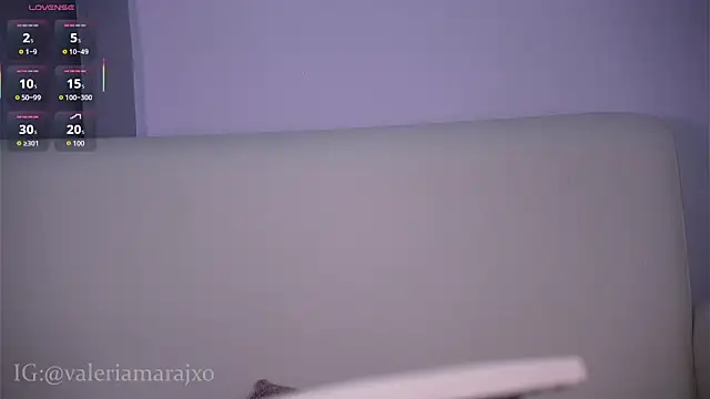 Your naughtytrans online show from October 8, 2025, 1:53 pm