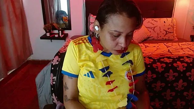 Snapshot of Dominik_girl chatting on July 7, 2026, 7:29 pm Dominik girl online show from July 7, 2026, 7:29 pm