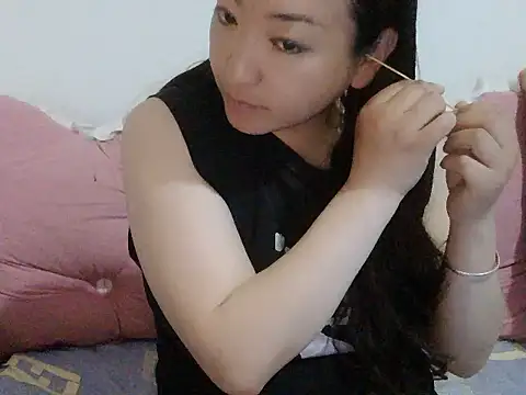 Snapshot of Xylona666 chatting on May 31, 2026, 3:30 pm Xylona666 online show from May 31, 2026, 3:30 pm