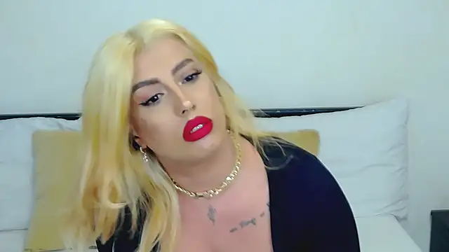 GiseleReine online show from October 10, 2025, 8:46 am