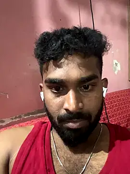 Snapshot of Handsomehunk_4U chatting on December 1, 2024, 5:46 pm Handsomehunk 4U online show from December 1, 2024, 5:46 pm