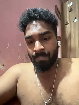 Snapshot of Handsomehunk_4U chatting on December 14, 2024, 7:14 pm Handsomehunk 4U online show from December 14, 2024, 7:14 pm