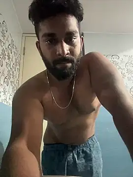Snapshot of Handsomehunk_4U chatting on December 16, 2024, 4:16 pm Handsomehunk 4U online show from December 16, 2024, 4:16 pm