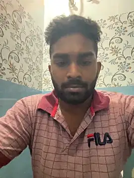 Snapshot of Handsomehunk_4U chatting on January 27, 2025, 4:43 pm Handsomehunk 4U online show from January 27, 2025, 4:43 pm