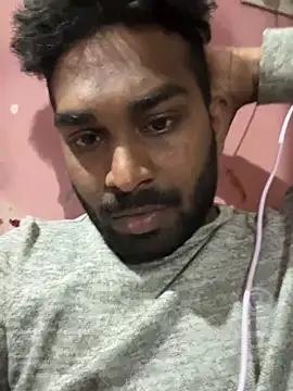 Snapshot of Handsomehunk_4U chatting on January 28, 2025, 1:05 pm Handsomehunk 4U online show from January 28, 2025, 1:05 pm