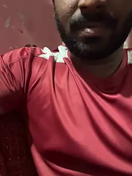 Snapshot of Handsomehunk_4U chatting on February 1, 2025, 4:44 pm Handsomehunk 4U online show from February 1, 2025, 4:44 pm