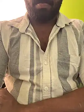 Snapshot of Handsomehunk_4U chatting on February 4, 2025, 7:07 am Handsomehunk 4U online show from February 4, 2025, 7:07 am