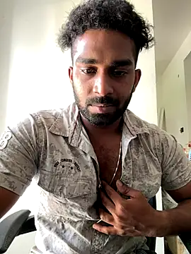 Snapshot of Handsomehunk_4U chatting on September 26, 2025, 6:28 am Handsomehunk 4U online show from September 26, 2025, 6:28 am