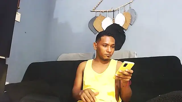 Snapshot of Grandeygruesa1 chatting on February 5, 2026, 3:44 am Grandeygruesa1 online show from February 5, 2026, 3:44 am