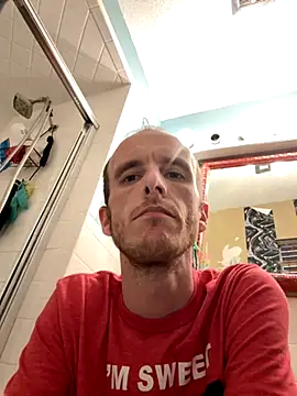 Snapshot of tleaper21101 chatting on September 21, 2025, 8:21 pm tleaper21101 online show from September 21, 2025, 8:21 pm